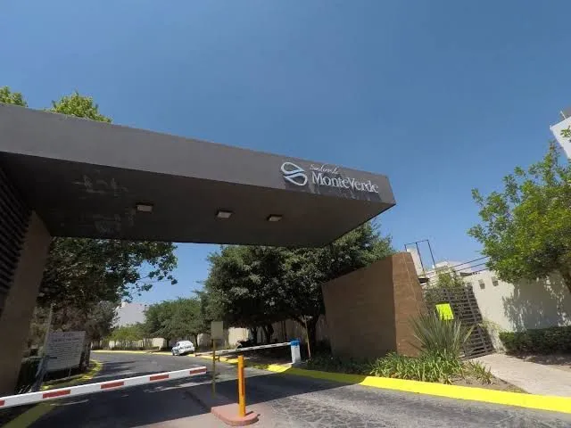 Foto 4 de Terreno en Venta en Senderos de Monteverde, Tlajomulco de Zúñiga, Jalisco