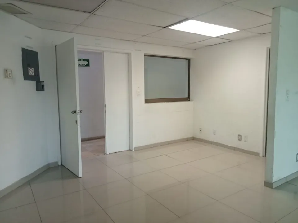 Foto 6 de OFICINAS EN RENTA EN  ZONA CHAPULTEPEC, ADAPTADAS HASTA 1000 M2