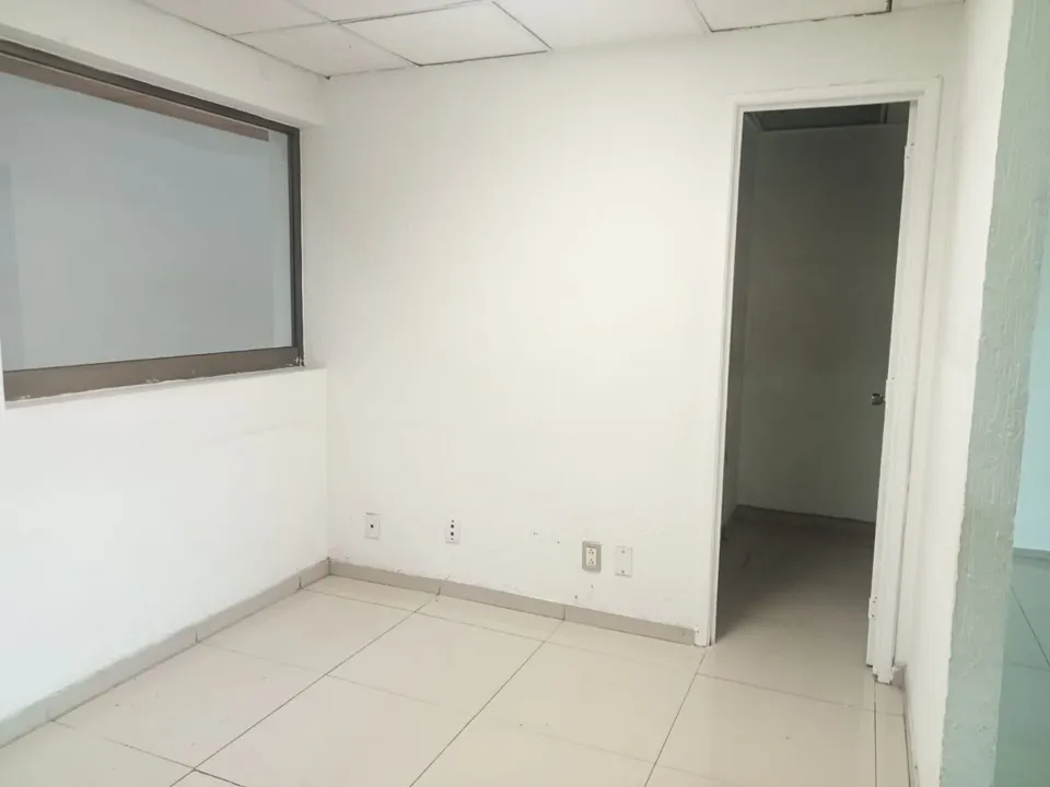 Foto 7 de OFICINAS EN RENTA EN  ZONA CHAPULTEPEC, ADAPTADAS HASTA 1000 M2