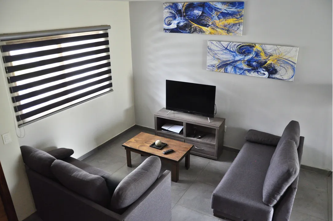 Foto 4 de Casa en venta en Fracc. Madeiras, Valle Imperial Zapopan