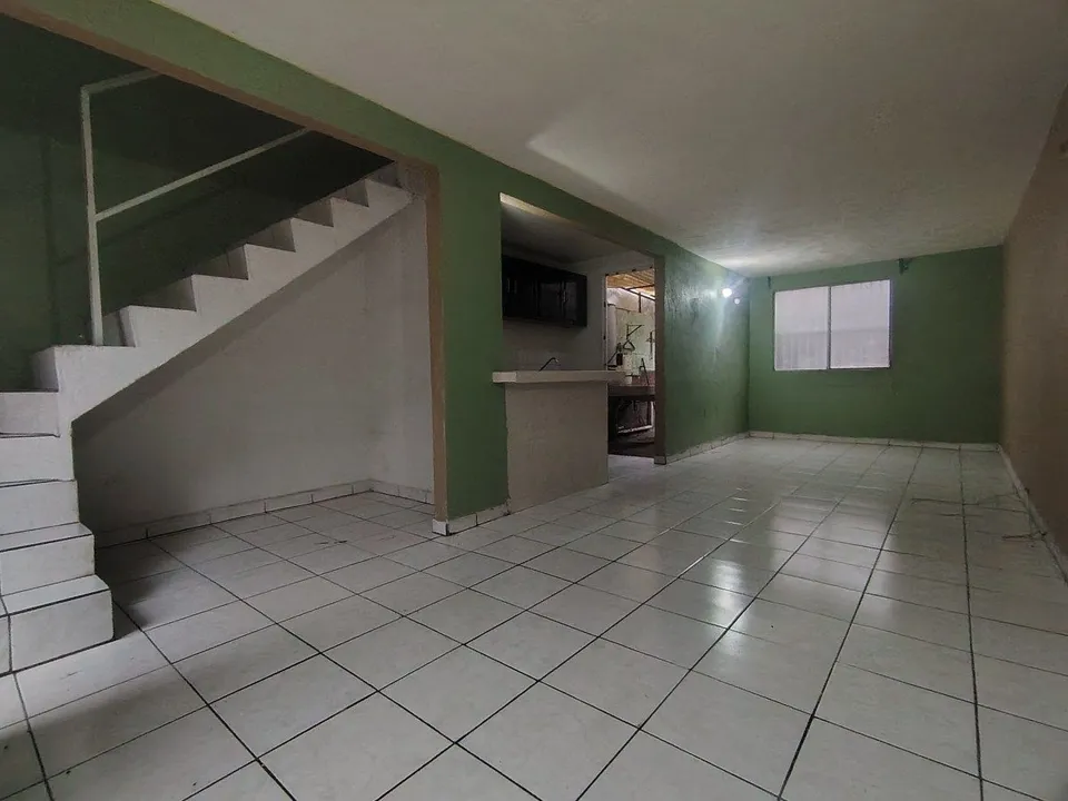 Foto 2 de CASA EN PRIVADA - BOSQUES DEL CENTINELA