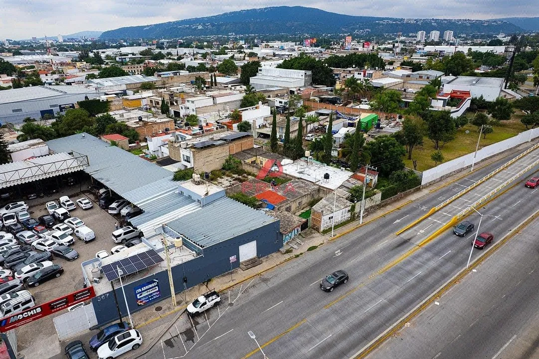 Foto 8 de Bodega en Renta de 100 m² sobre Periférico Sur, Col. El Mante, Zapopan