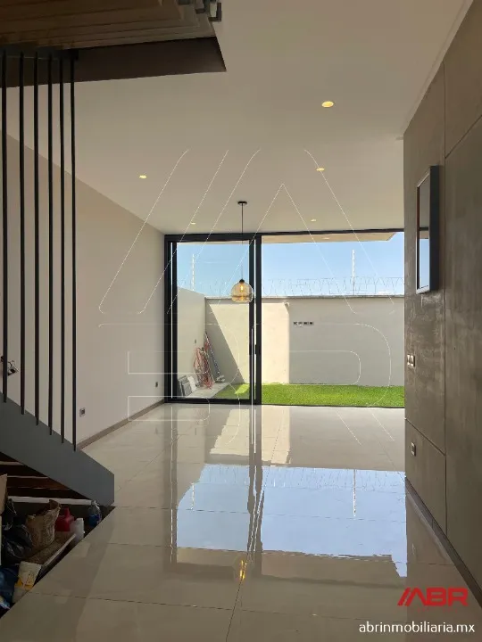Foto 2 de Casa en venta en Paseo de la Estrella, SOLARES, Zapopan