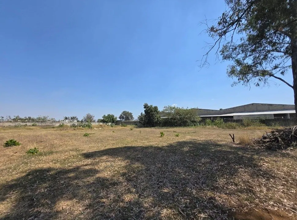 Foto 3 de Terreno en Venta en  López Mateos Sur, con uso de suelo Mixto