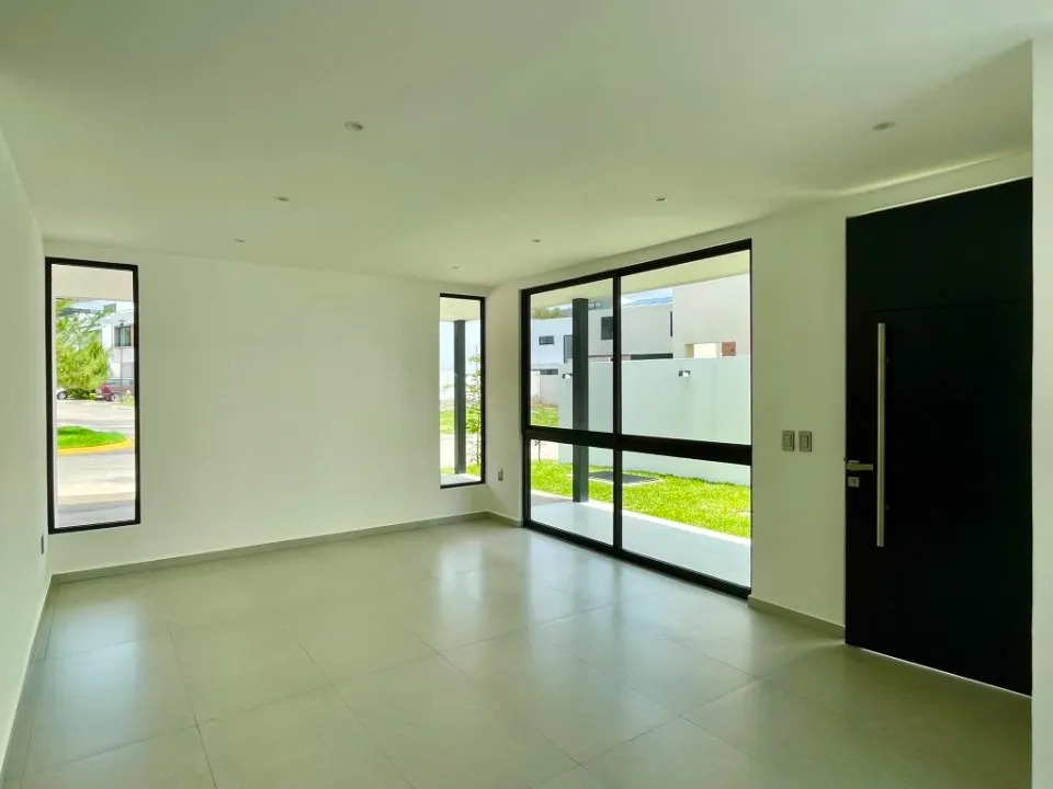 Foto 4 de Casa en venta en Avenida Paseo de los Robles Norte, Los Robles, Zapopan