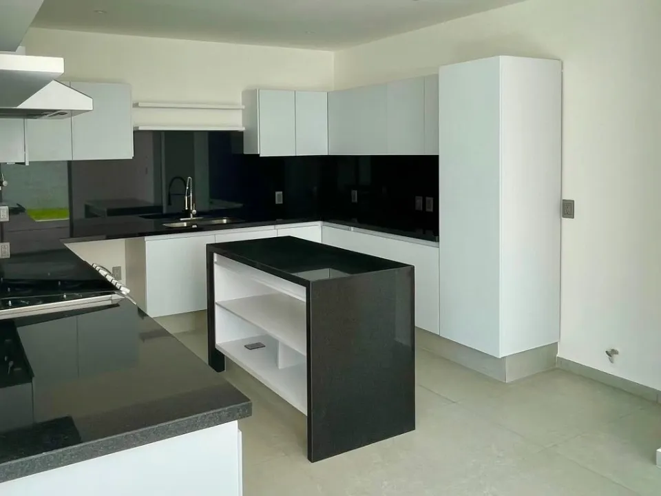 Foto 5 de Casa en venta en Avenida Paseo de los Robles Norte, Los Robles, Zapopan