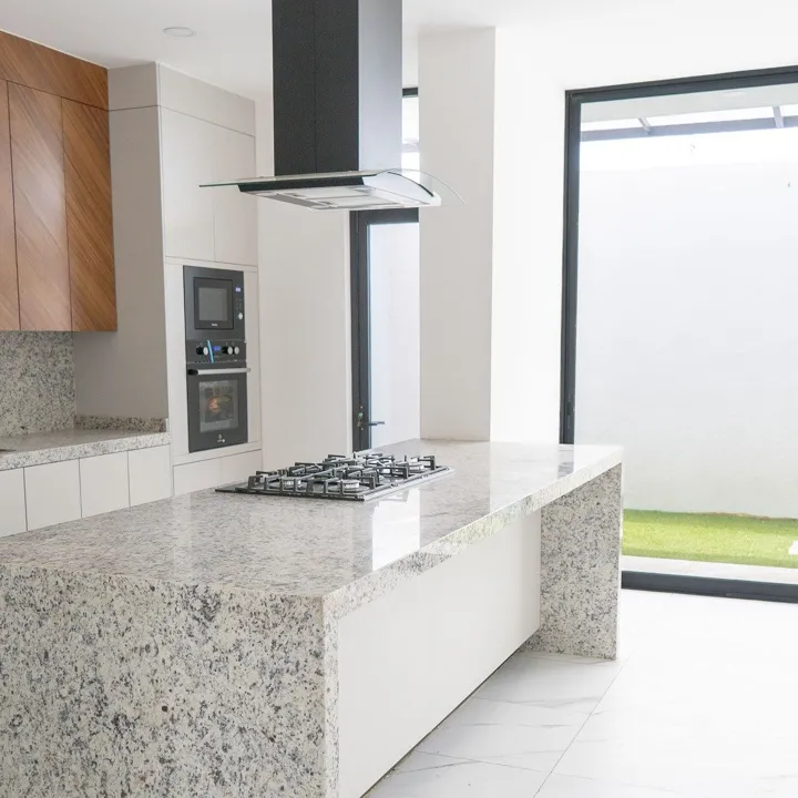 Foto 9 de CASA EN VENTA - COTO BALUARTE