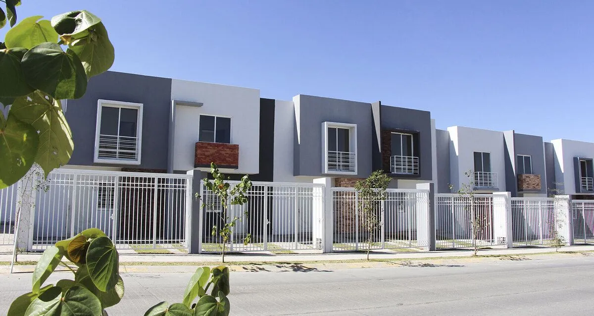 DESARROLLO PARQUES TESISTÁN: CASAS Y DEPARTAMENTOS EN ZAPOPAN