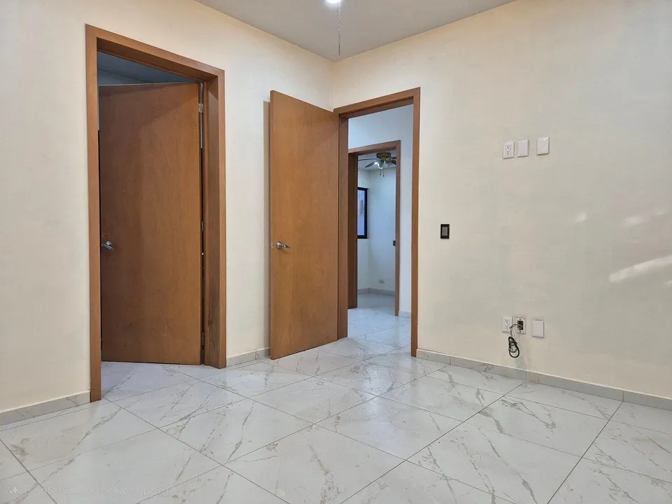 Foto 8 de Casa en venta con recámaras en planta baja en Bosques de Santa Anita 🌲