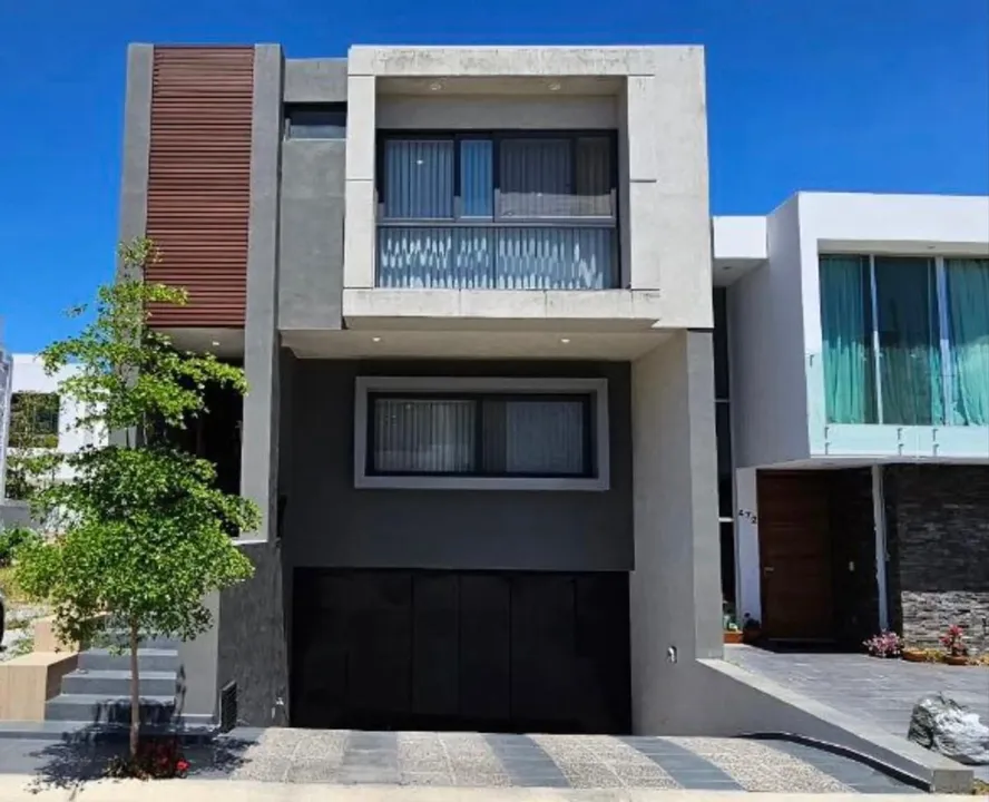 CASA EN VENTA FRACC. CASA FUERTE TLAJOMULCO DE ZUÑIGA, JAL.