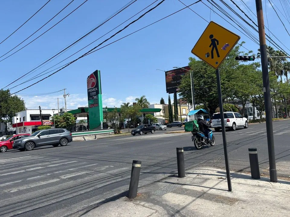 Foto 4 de SE RENTA PROPIEDAD DE OPORTUNIDAD COLONIA LADRON DE GUEVERA, GUADALAJARA