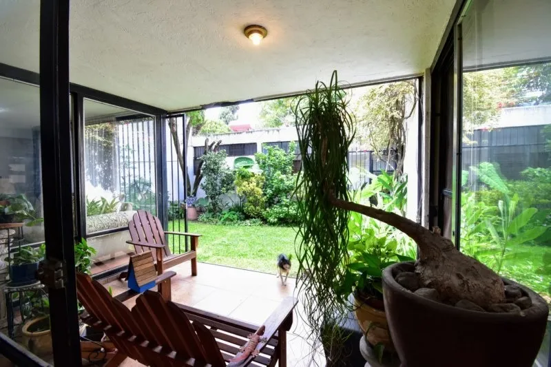 Foto 6 de Casa en venta en Calle El Sol, Jardines Del Bosque, Guadalajara