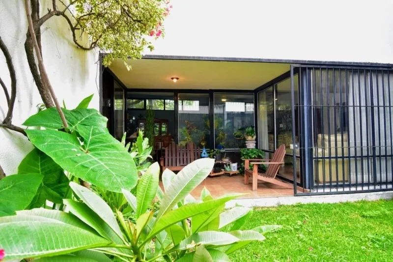 Foto 9 de Casa en venta en Calle El Sol, Jardines Del Bosque, Guadalajara