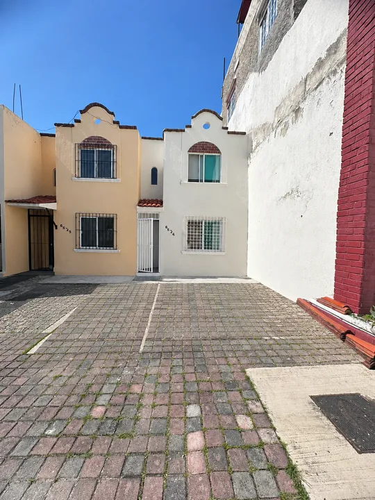 Casa en venta en Jocotán, cerca a Plaza Galerías y Universidad UP