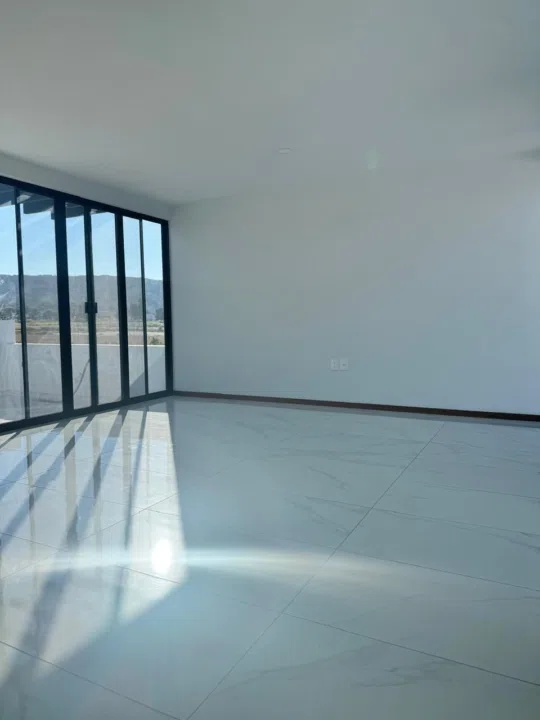 Foto 5 de Casa en venta en Bosques Vallarta, Zapopan con 5 recámaras y acabados de lujo