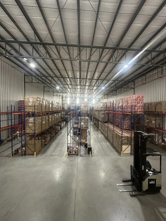 Foto 9 de Bodega Industrial de 1,477 m² más Oficinas, Rampa y Andén – Lista para Operar