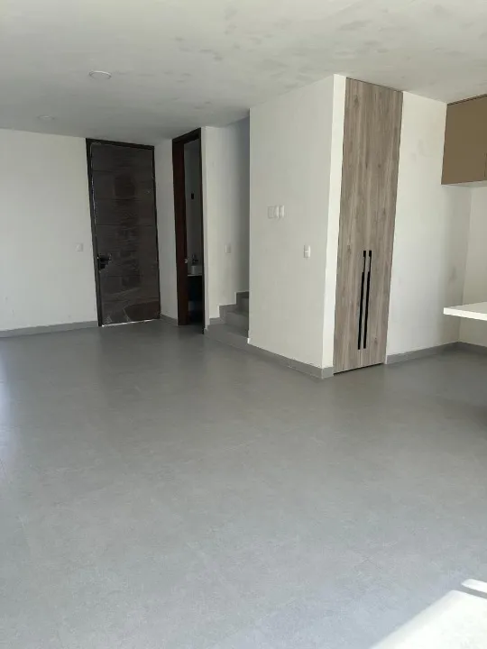 Foto 2 de Casa en venta en Calle Independencia, Santa María Tequepexpan, San Pedro Tlaquepaque