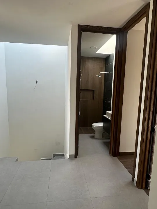 Foto 6 de Casa en venta en Calle Independencia, Santa María Tequepexpan, San Pedro Tlaquepaque