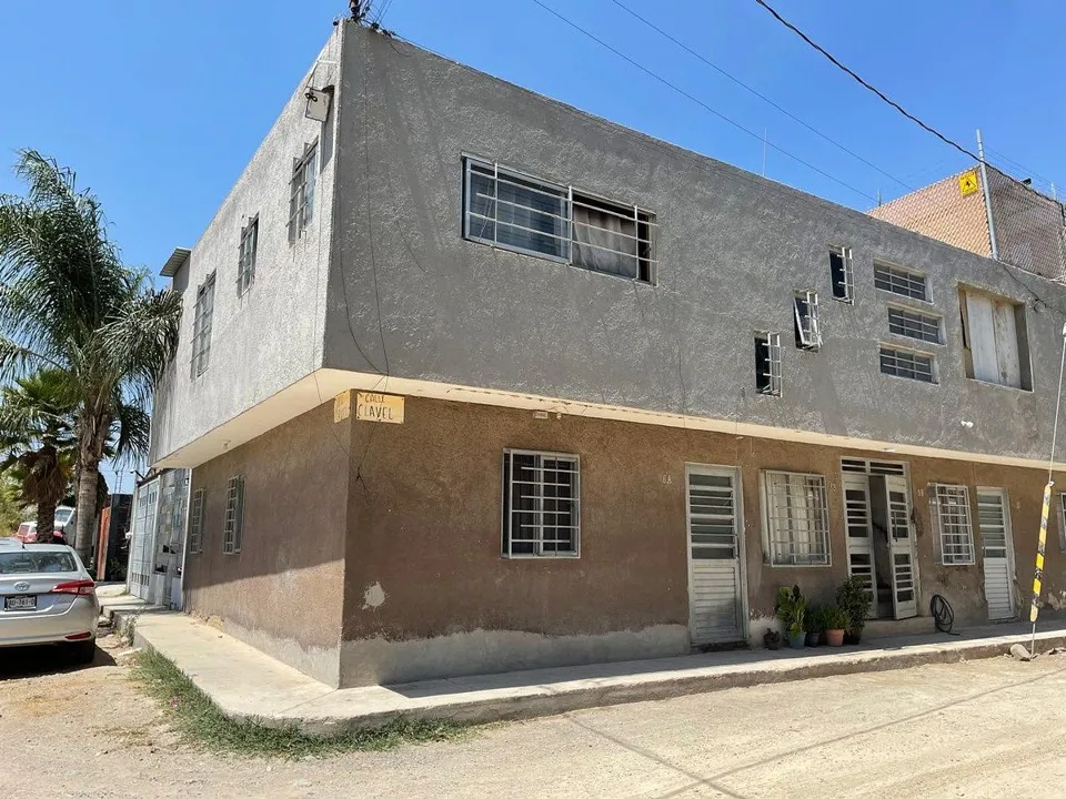 Se vende finca con dos departamentos, Tesistán, Zapopan, Jalisco.