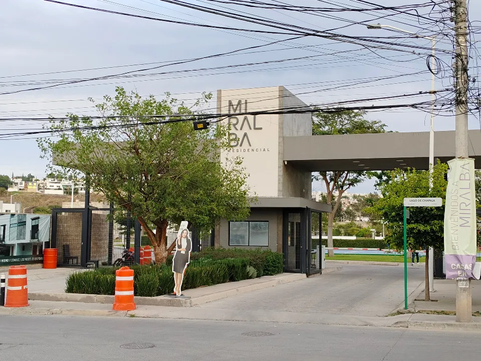 Foto 5 de Terreno en venta en CALLE 1 ORIENTE, Lomas de San Agustin, tlajomulco de zuñiga