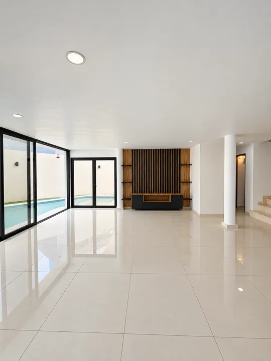 Foto 9 de Casa con alberca en renta en El Palomar – Segunda Sección