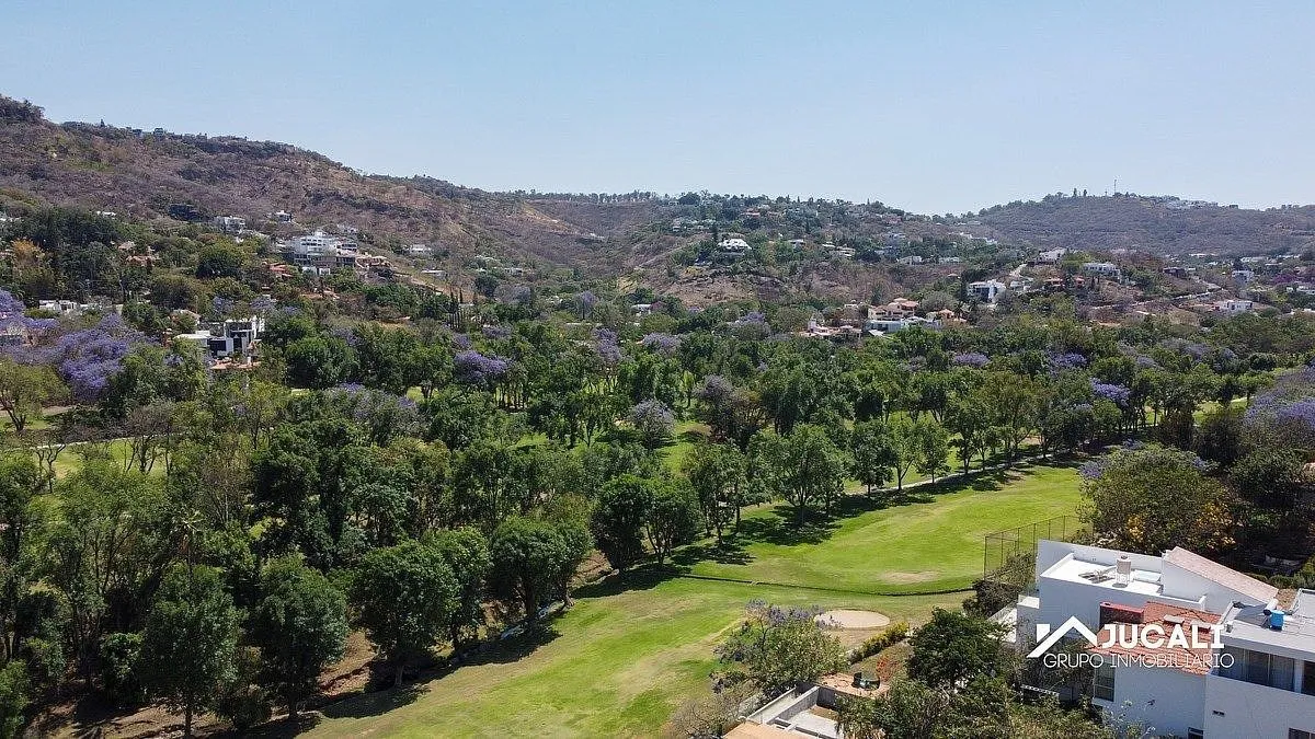 Foto 4 de Terreno frente a campo de golf en Las Cañadas, Zapopan, Jalisco