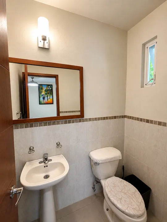 Foto 2 de CASA EN RENTA EN COTO A 15 MNTS DEL TEC DE MONTERREY