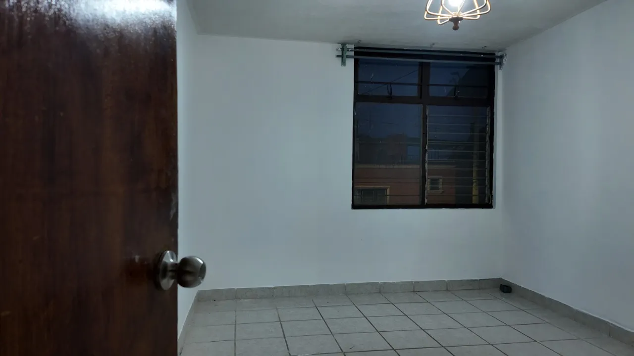 Foto 6 de Casa en renta en Calle Pino, Del Fresno, Guadalajara