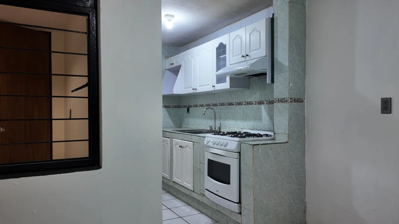 Foto 7 de Casa en renta en Calle Pino, Del Fresno, Guadalajara