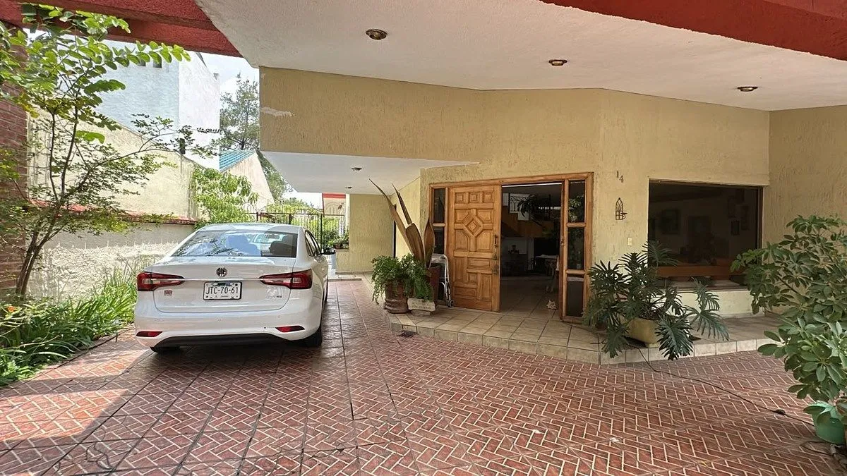 Foto 2 de Casa en Venta en Lomas del Bosque