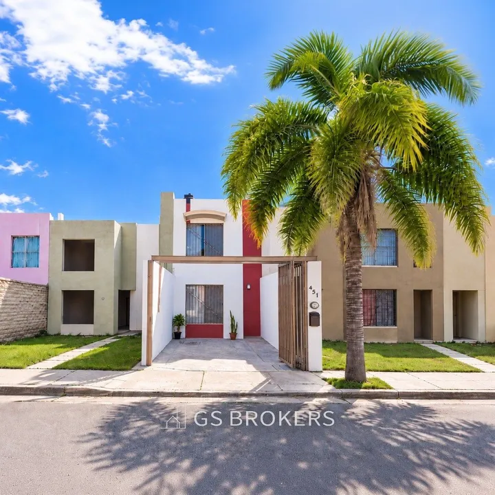 Casa en venta Fraccionamiento Colinas del Roble