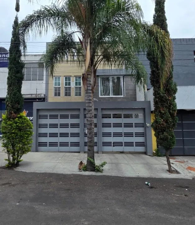 Casa en venta en Río Independencia, El Rosario, Guadalajara