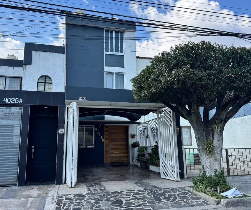 Foto 2 de Casa en venta en Arboledas, Zapopan
