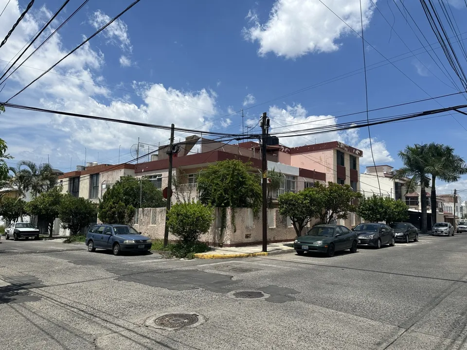 Foto 2 de Casa venta, Lomas del Country, Guadalajara | RCV-2217