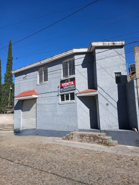 Departamento con local comercial  en San Agustin
