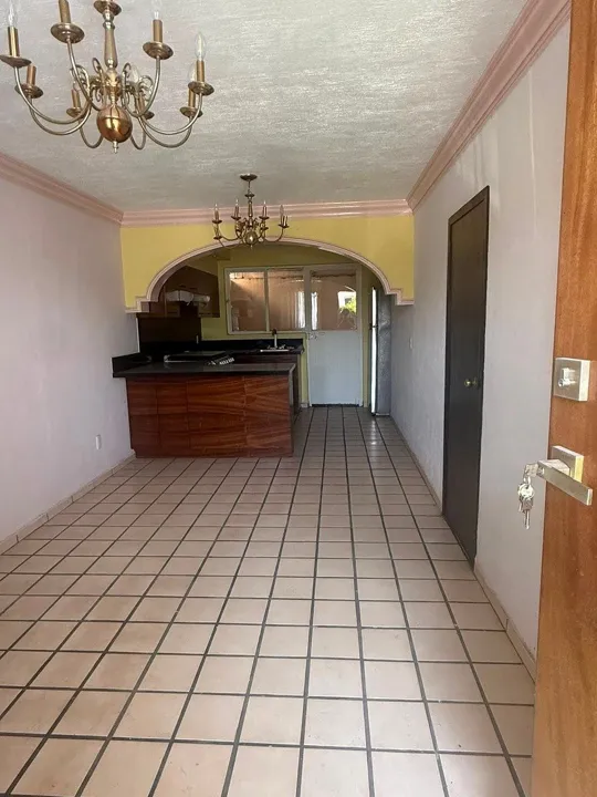 Foto 2 de RENTA DE CASA EN CONDOMINIO NUEVA GALICIA