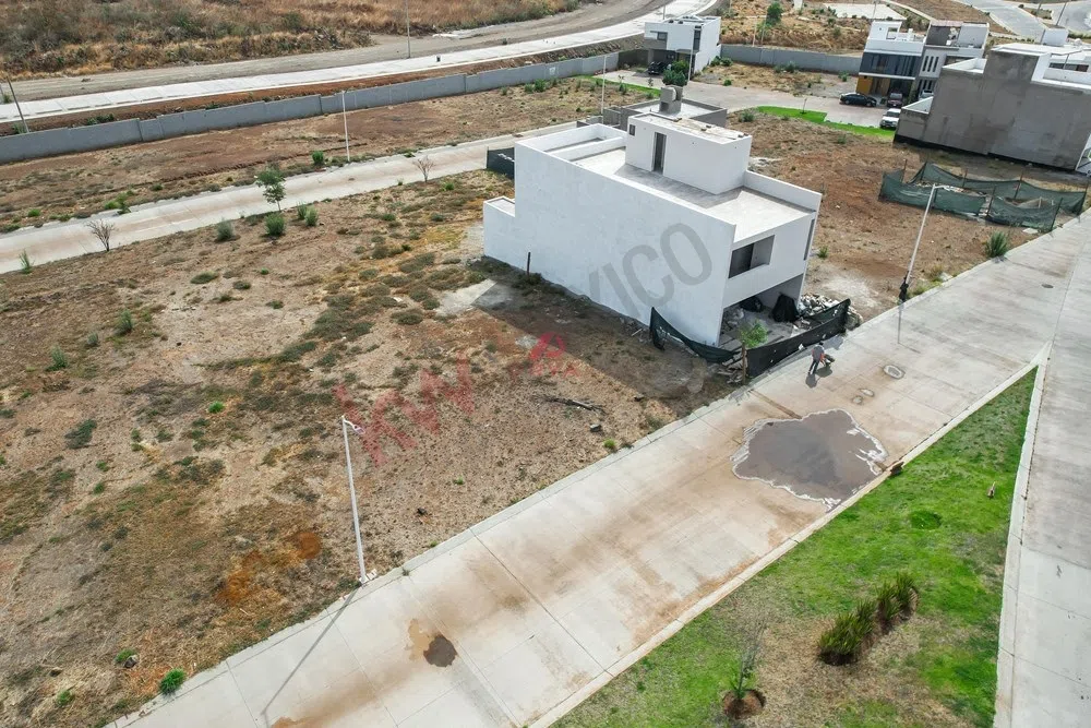 Foto 2 de Propiedad en VENTA - Calle Osiris 151, Fraccionamiento Senderos del Valle, 45654 Tlajomulco de Zúñig