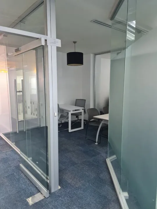 Foto 2 de Oficina en renta para 2 personas en Periférico, Paraísos Del Coli, Guadalajara