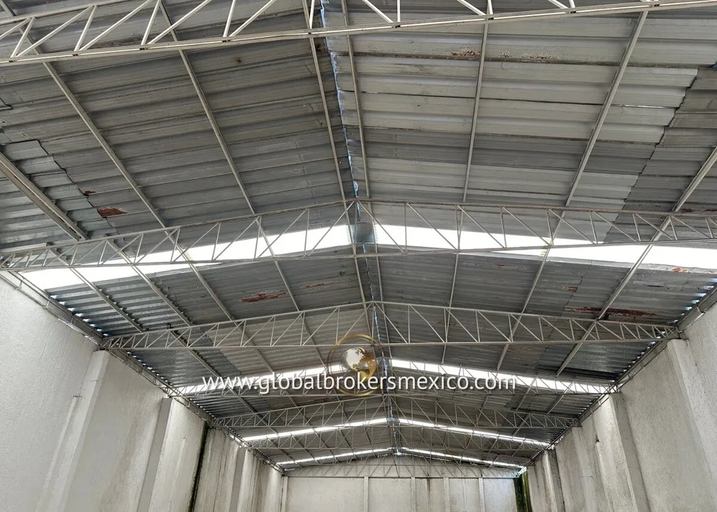 Foto 8 de Estupenda Bodega en Venta de Oportunidad en El Refugio, Tlaquepaque, Jalisco