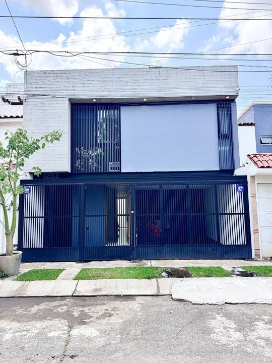 Casa en venta en colonia girasoles elite / zona de real center.