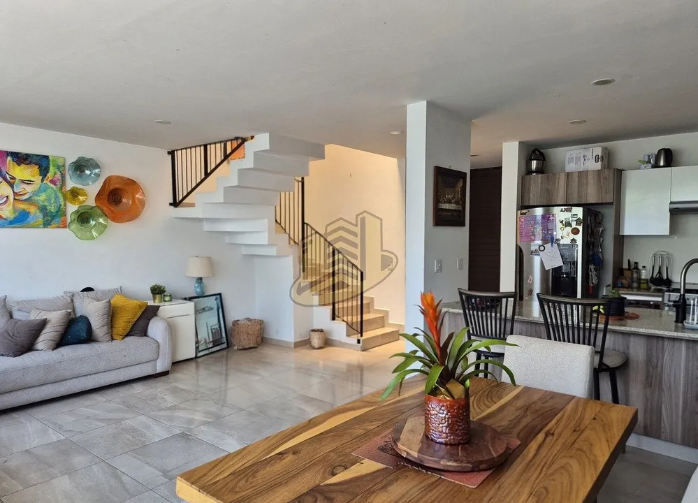 Foto 3 de Casa en venta en el coto "Guelatao" en Adamar 🏊‍♂️