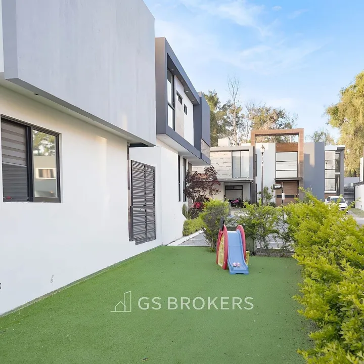 Foto 9 de CASA EN VENTA EN ESQUINA EN COTO CIUDADELA, CASA FUERTE