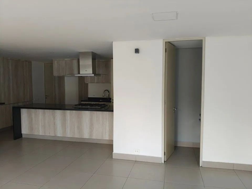 Foto 5 de Departamento en Venta Altamira, Zapopan