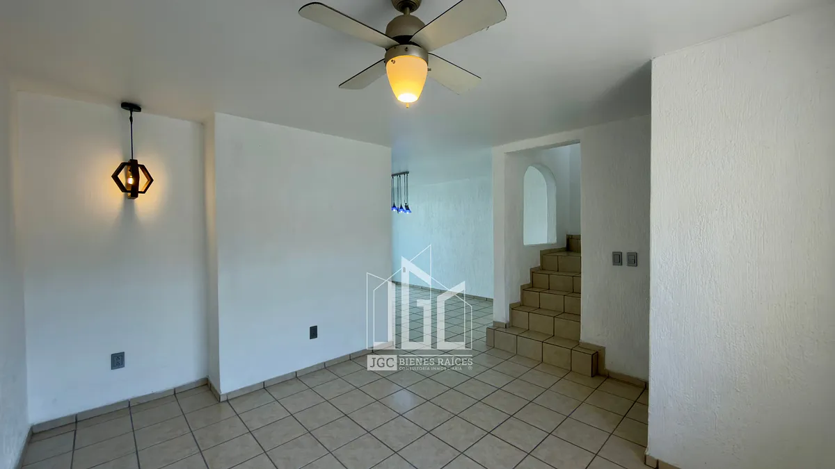 Foto 5 de CASA EN VENTA Y EN RENTA EN REAL SANTA ANITA - CAMINO REAL