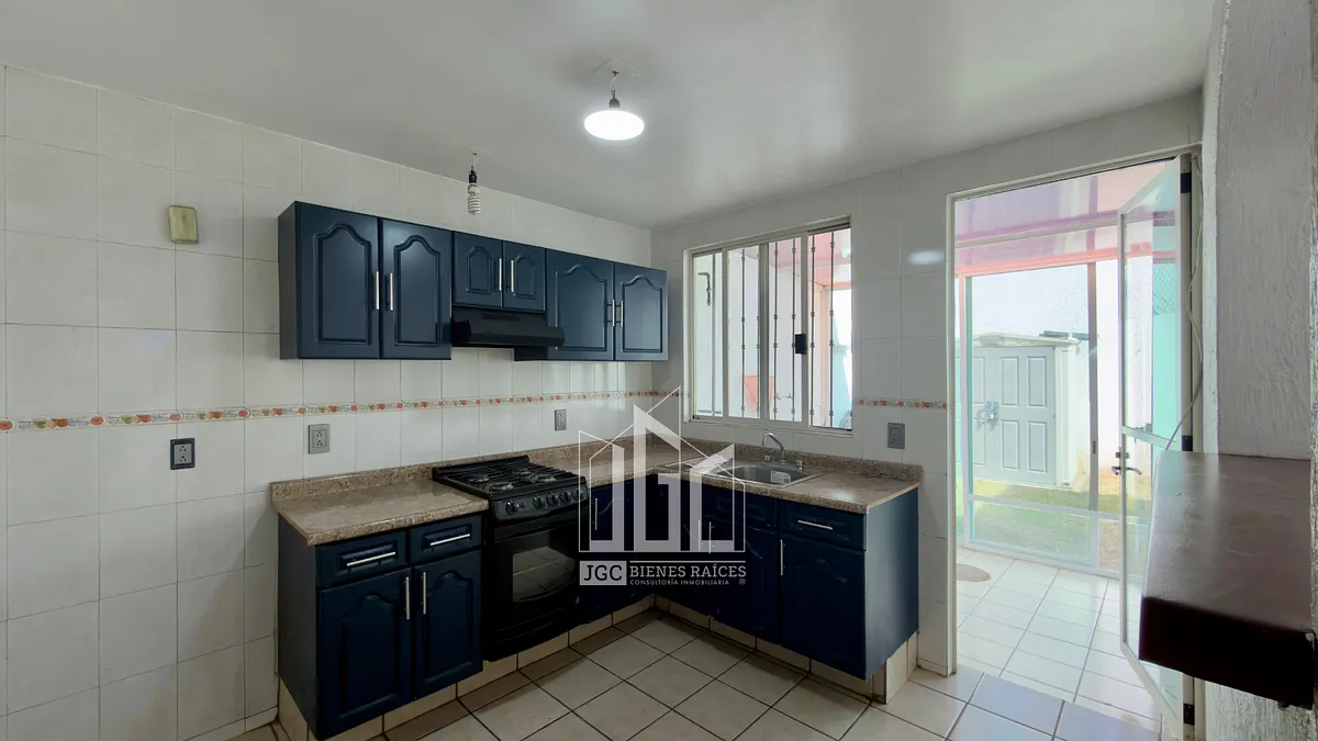 Foto 9 de CASA EN VENTA Y EN RENTA EN REAL SANTA ANITA - CAMINO REAL