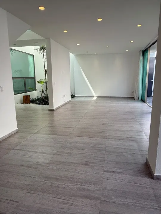 Foto 6 de 🏡 RESIDENCIA EN RENTA | VALEIRA Int 105, FRACCIONAMIENTO SOLARES