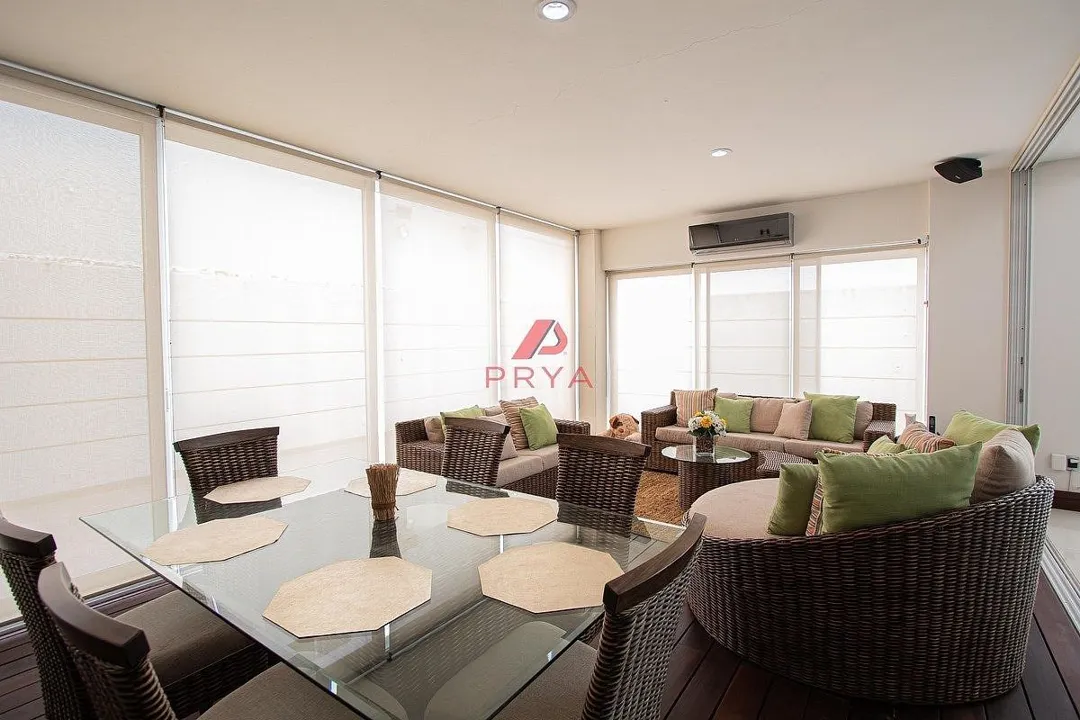 Foto 9 de Casa en Venta en Puerta del Bosque, Zapopan. Con Recámara en Planta Baja