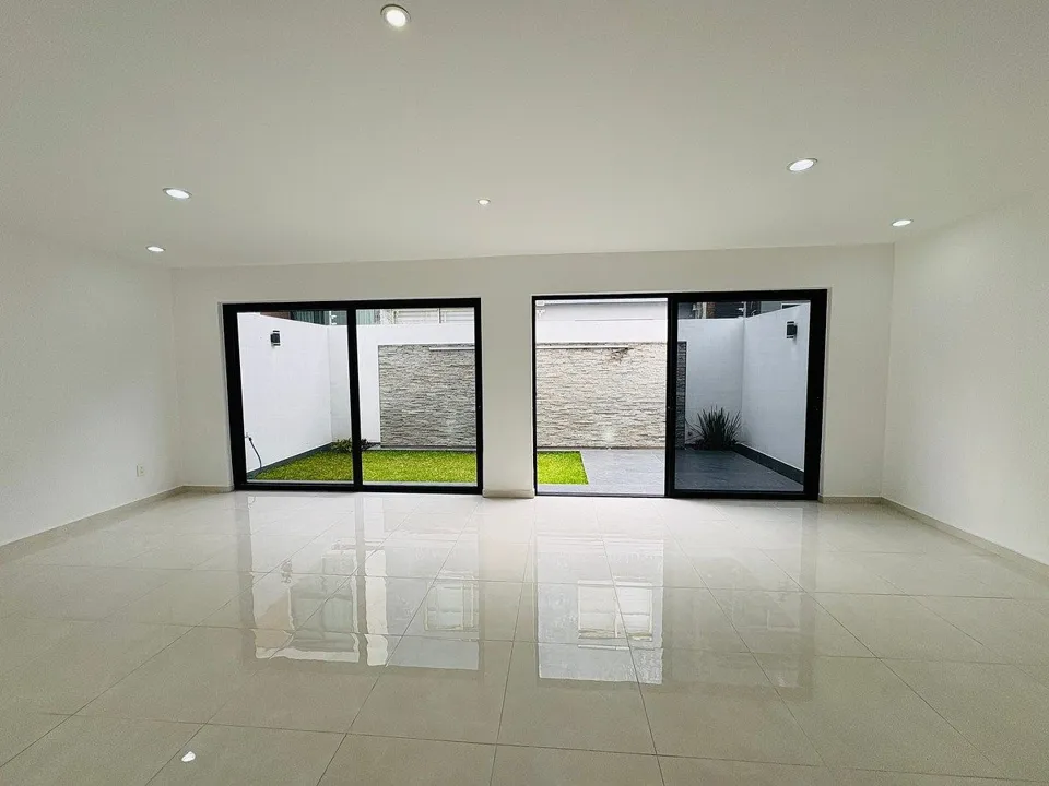 Foto 2 de Casa nueva en Venta, Fraccionamiento Punto Sur, Tlajomulco de Zuñiga