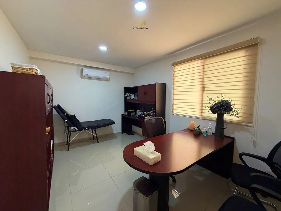 Consultorio u Oficina Privada en Renta | WiFi, A/C y Sala de Juntas