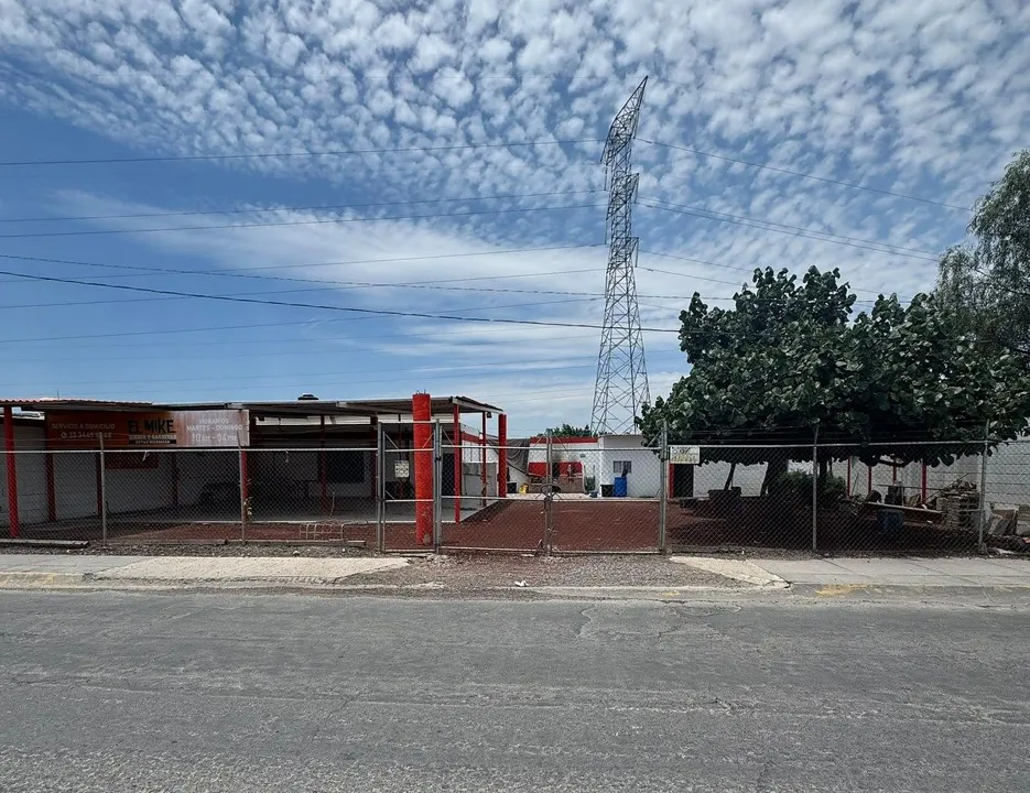 Foto 2 de Terreno en Av. Jesus Michel Gonzalez